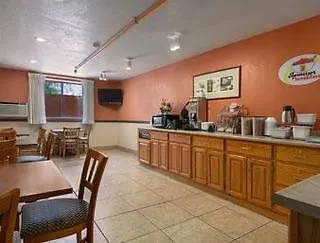 Super 8 By Wyndham Gilbert Hotel Mesa