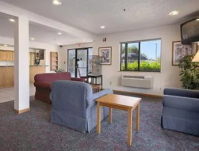 Super 8 By Wyndham Gilbert Hotel Mesa